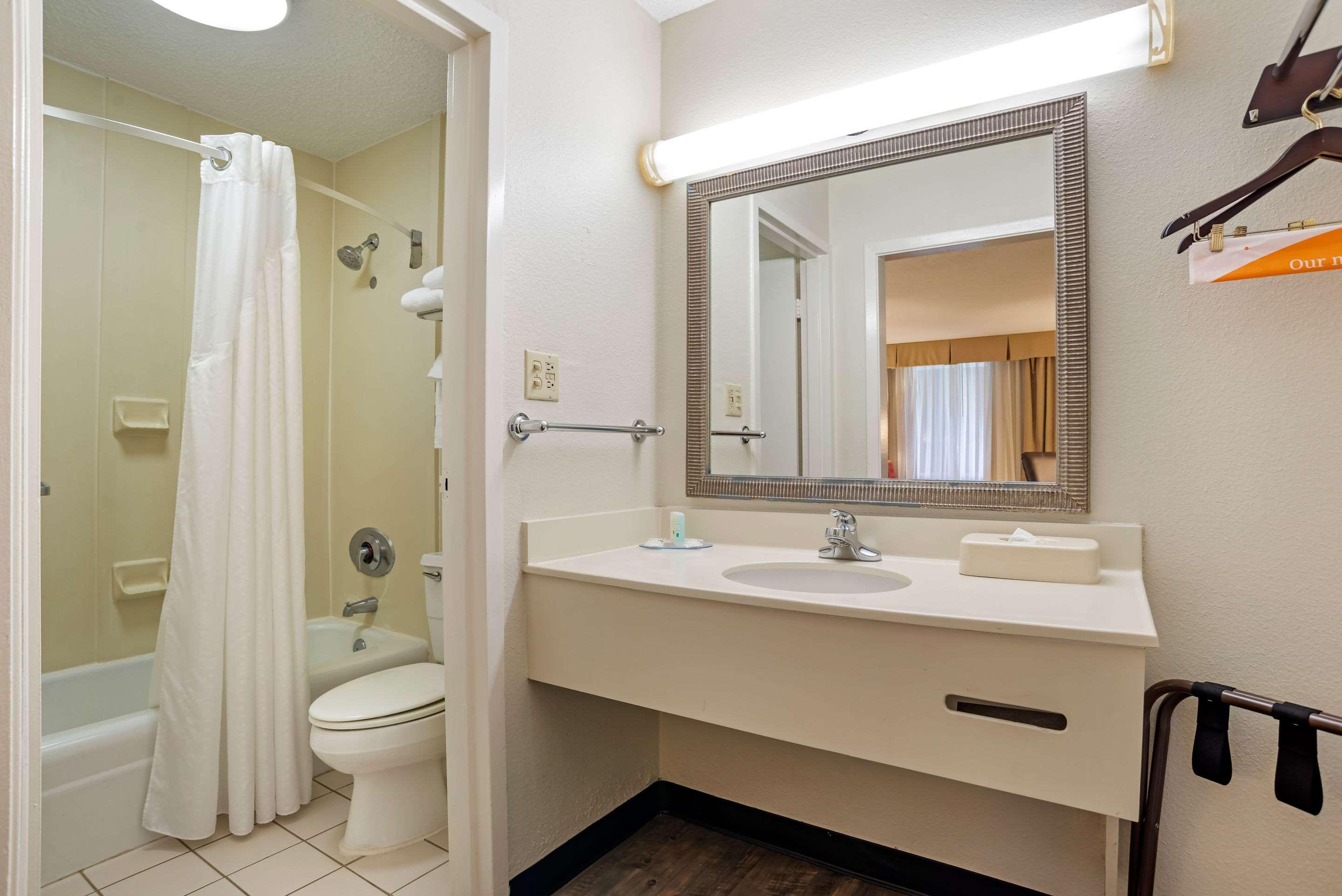 Quality Inn Baton Rouge East I-12 Ngoại thất bức ảnh